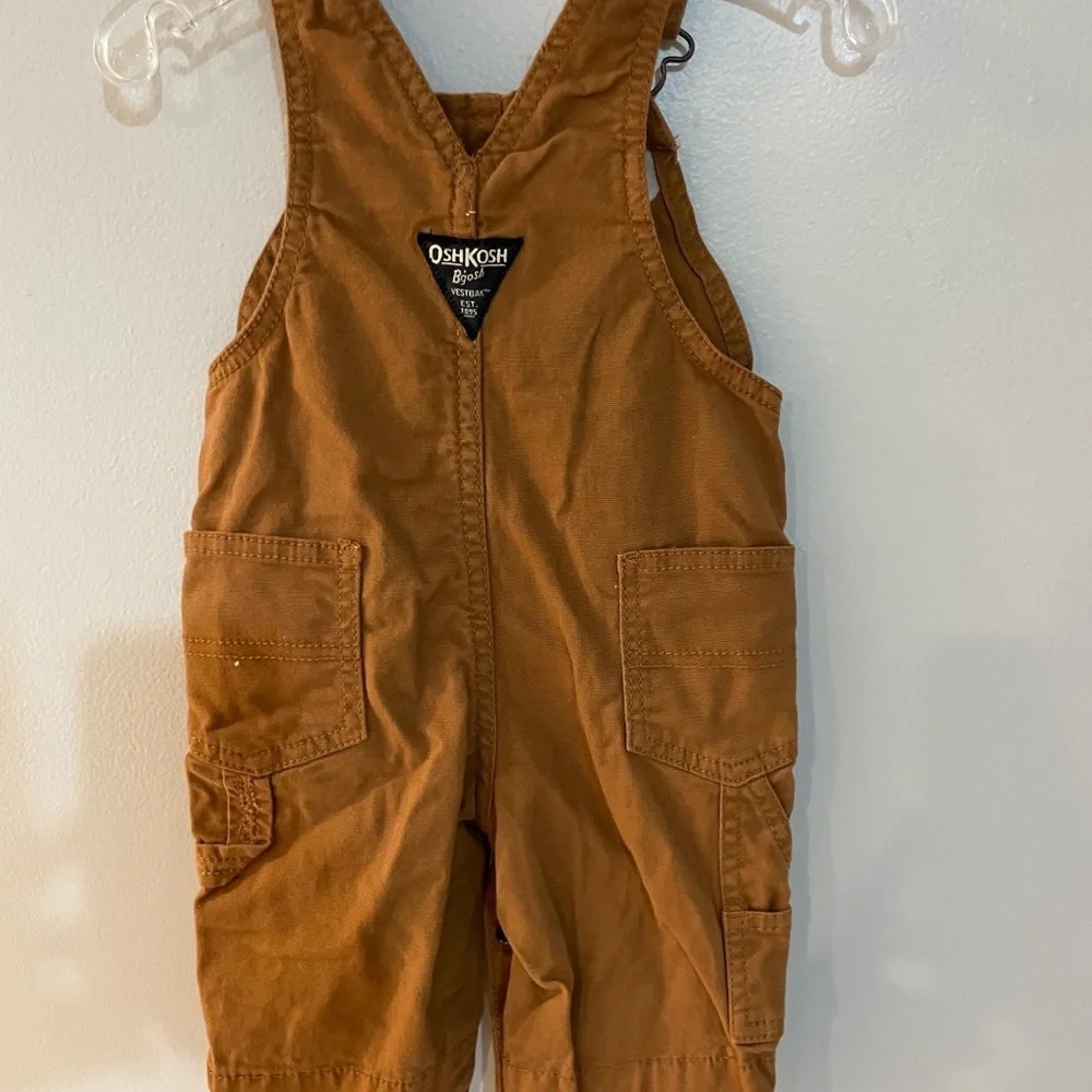 OshKosh B'gosh like carhartt bib Overalls size 9 months